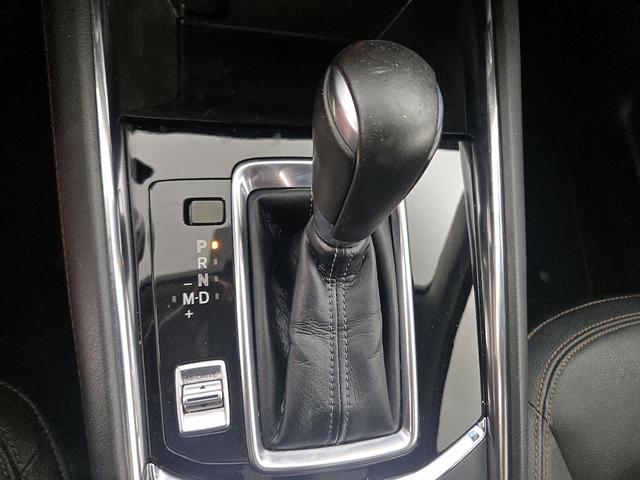 Photo of 2023 White Mazda CX-5