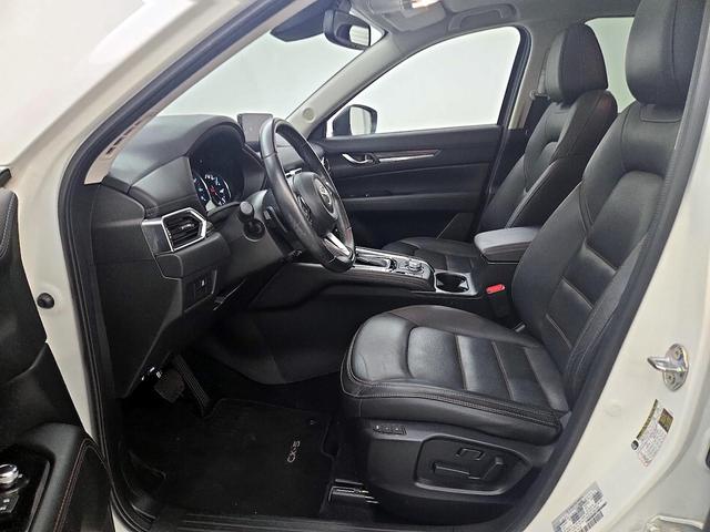 Photo of 2023 White Mazda CX-5