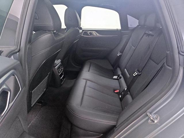 Photo of 2024 Gray BMW 430