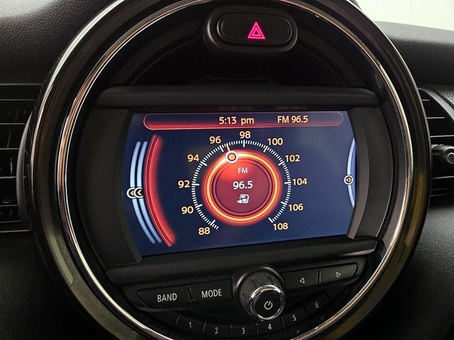 Photo of 2018 White MINI Hardtop