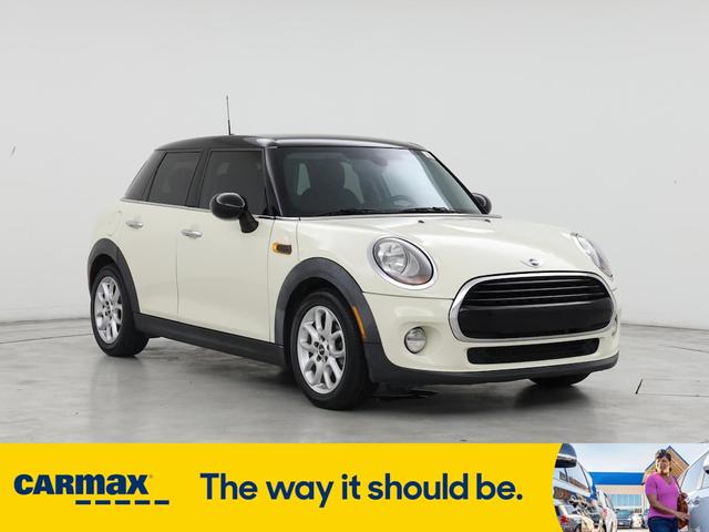 Photo of 2018 White MINI Hardtop