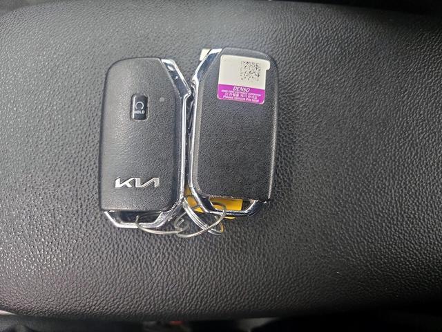 Photo of 2022 Blue Kia Forte