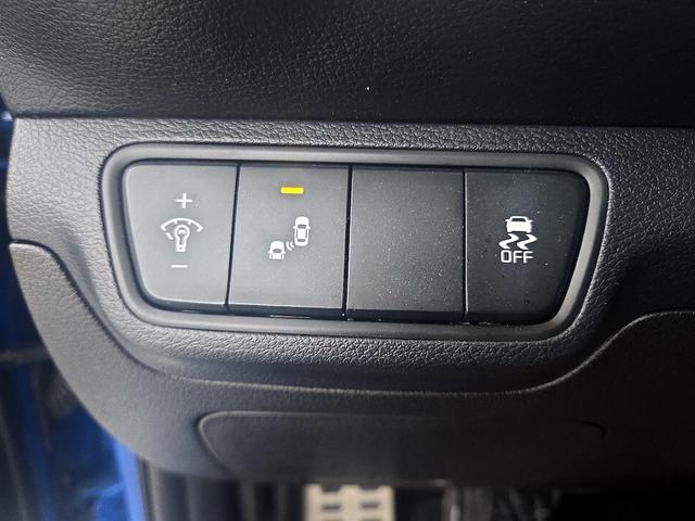 Photo of 2022 Blue Kia Forte