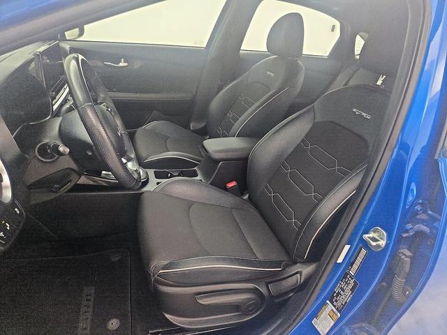 Photo of 2022 Blue Kia Forte