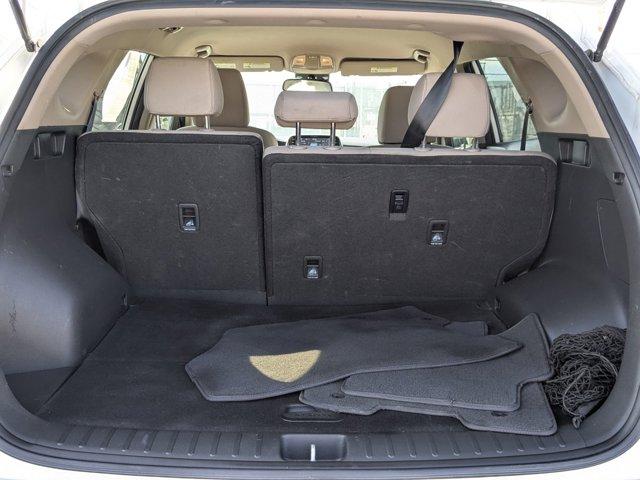 Photo of 2021 Winter White Hyundai TUCSON