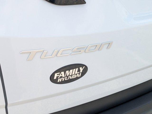 Photo of 2025 Serenity White Pearl Hyundai TUCSON