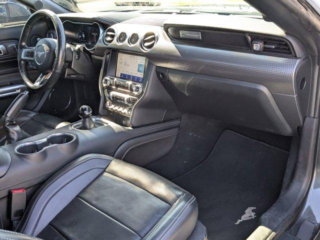 Photo of 2019 MAGNETIC METALL Ford Mustang