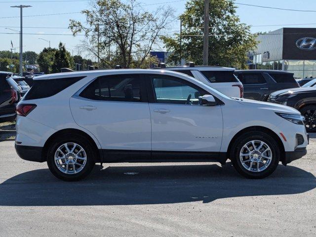 Photo of 2022 Summit White Chevrolet Equinox
