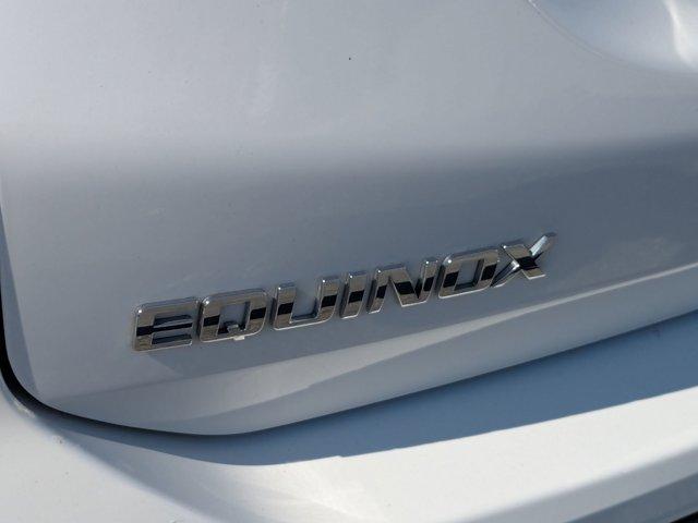 Photo of 2022 Summit White Chevrolet Equinox