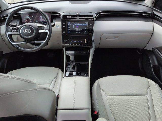 Photo of 2022 Quartz White Hyundai TUCSON