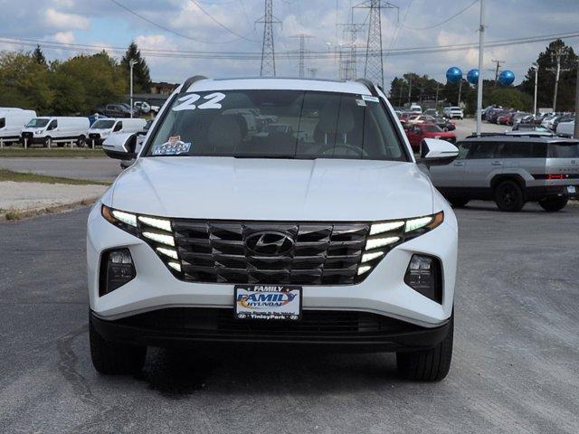 Photo of 2022 Quartz White Hyundai TUCSON