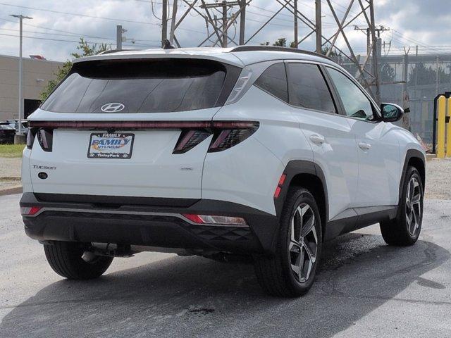 Photo of 2022 Quartz White Hyundai TUCSON