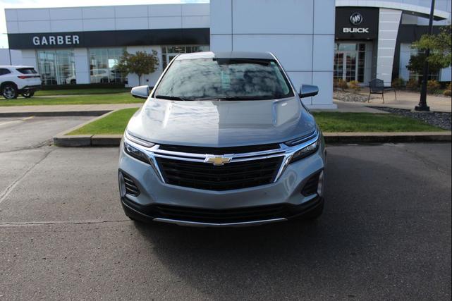 Photo of 2024 Sterling Gray Metallic Chevrolet Equinox