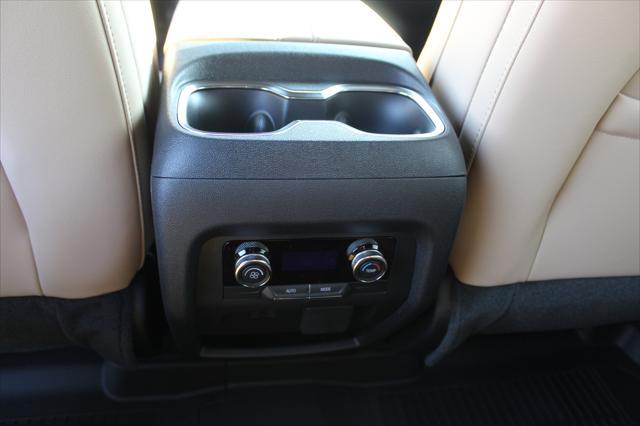 Photo of 2025 Ebony Twilight Metallic Buick Enclave