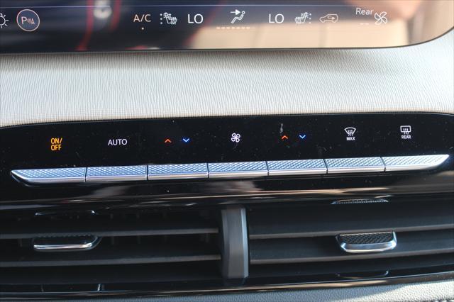 Photo of 2025 Ebony Twilight Metallic Buick Enclave
