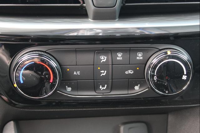 Photo of 2026 Summit White Buick Encore GX