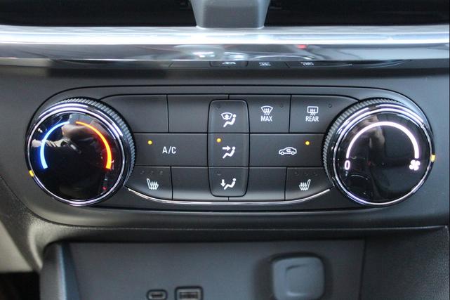 Photo of 2026 Ebony Twilight Metallic Buick Encore GX