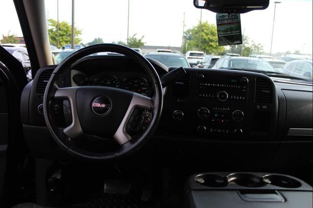 Photo of 2013 Onyx Black GMC Sierra 1500