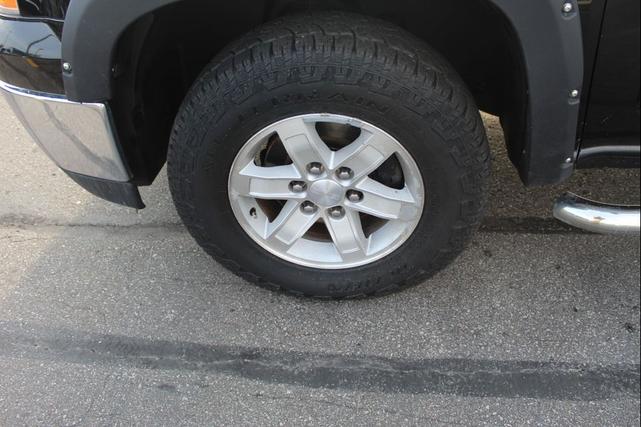 Photo of 2013 Onyx Black GMC Sierra 1500