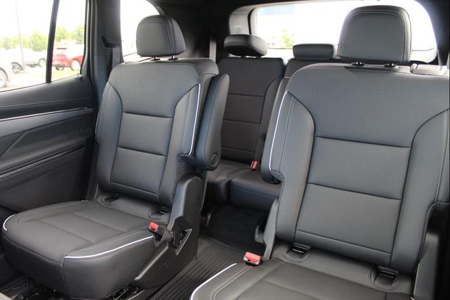 Photo of 2026 ebony twilight metallic Buick Enclave