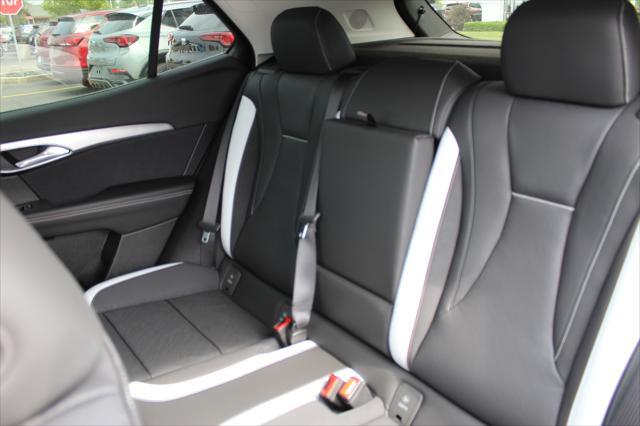 Photo of 2025 Brilliant Red Buick Envision