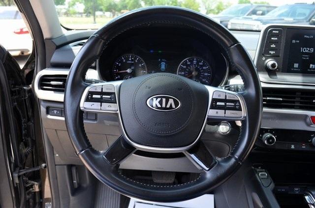 Photo of 2021 Dark Moss Kia Telluride