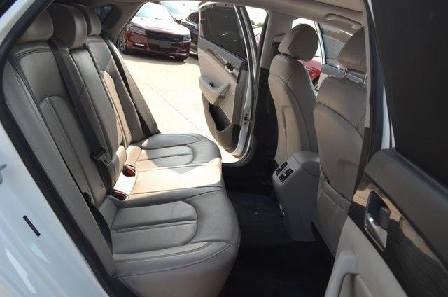 Photo of 2018 Quartz White Pearl Hyundai SONATA
