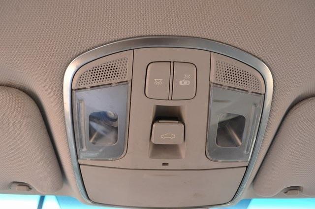 Photo of 2018 Quartz White Pearl Hyundai SONATA