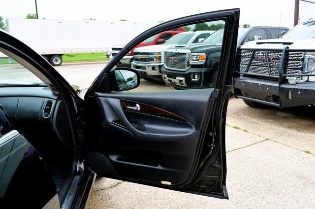 Photo of 2011 Black Obsidian INFINITI EX35