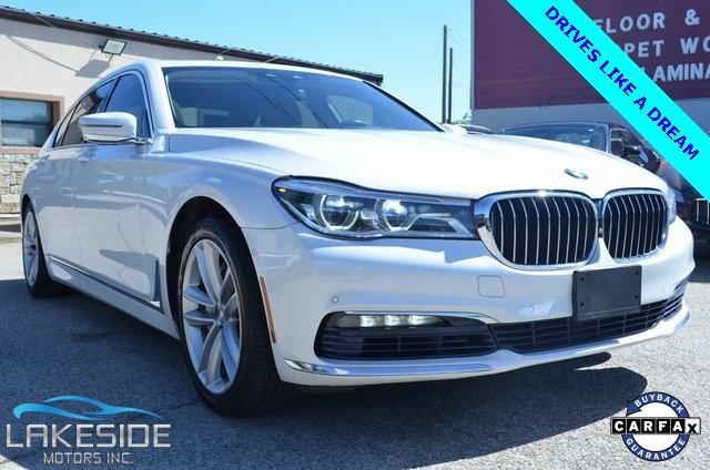 2017 BMW 750