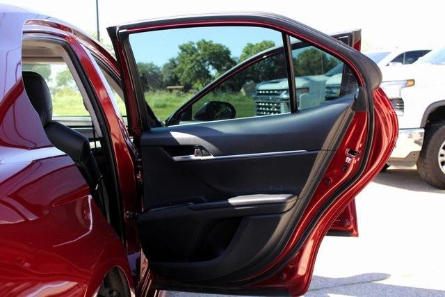 Photo of 2018 Red Toyota Camry