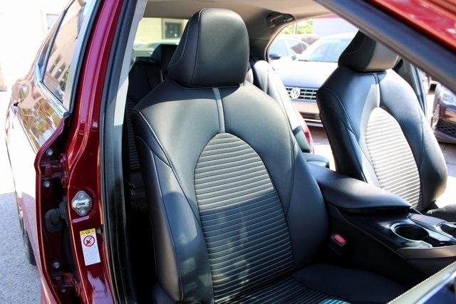 Photo of 2018 Red Toyota Camry