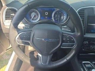 Photo of 2020 Bright White Clearcoat Chrysler 300
