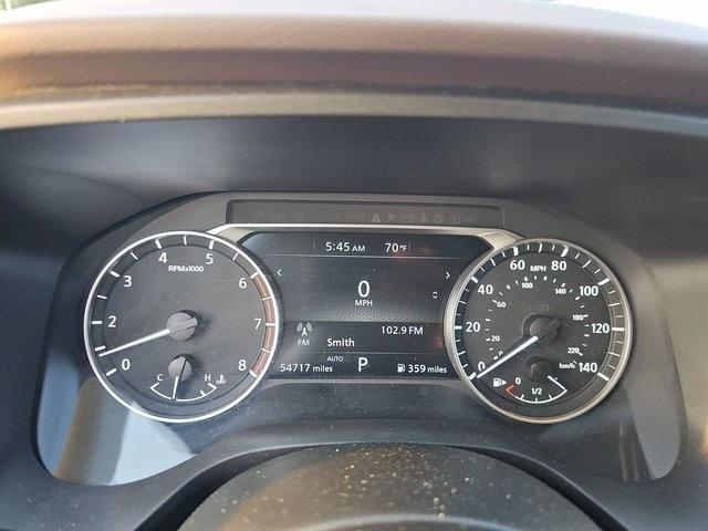 Photo of 2023 Glacier White Nissan Rogue
