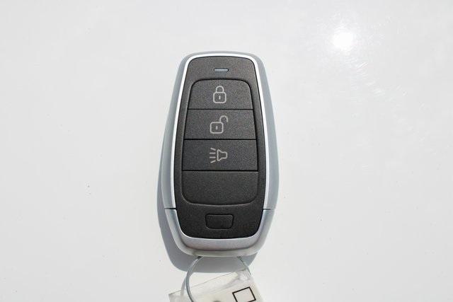 Photo of 2024 Cloud White Nissan Sentra