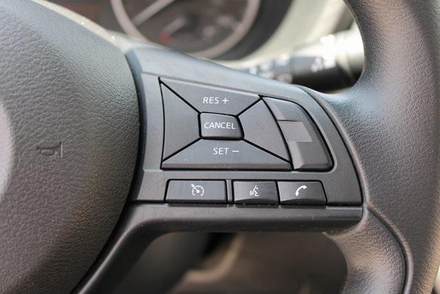 Photo of 2024 Cloud White Nissan Sentra