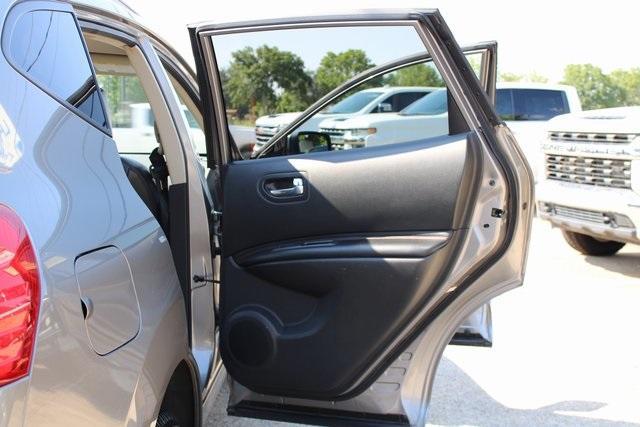 Photo of 2008 Gotham Gray Metallic Nissan Rogue