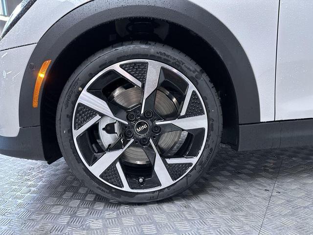 Photo of 2025 Nanuq White Metallic MINI Hardtop