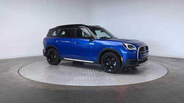 Photo of 2025 Blazing Blue Metallic MINI Countryman