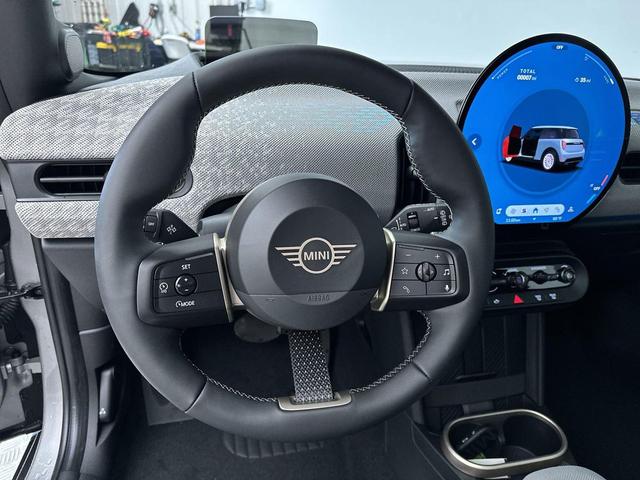 Photo of 2025 Melting Silver III Metallic MINI Hardtop