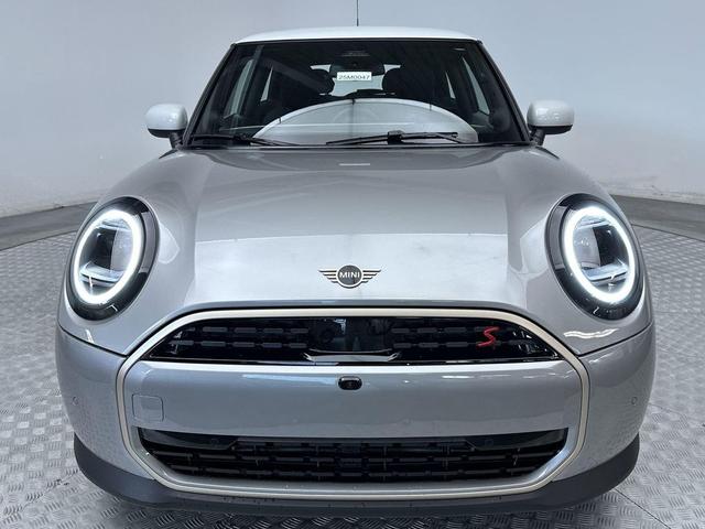 Photo of 2025 Melting Silver III Metallic MINI Hardtop