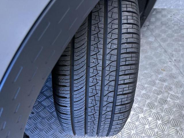 Photo of 2025 Melting Silver III Metallic MINI Countryman