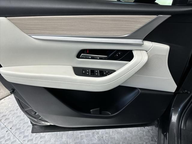 Photo of 2024 Machine Gray Metallic Mazda CX-90