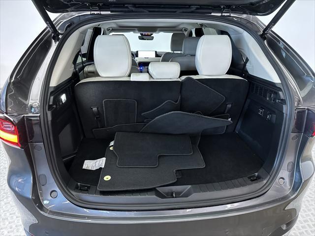 Photo of 2024 Machine Gray Metallic Mazda CX-90