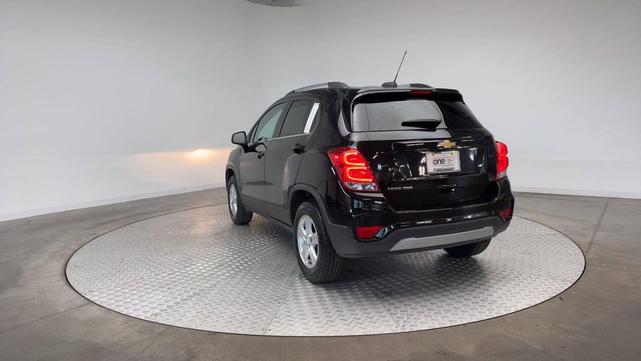 Photo of 2019 Mosaic Black Metallic Chevrolet Trax