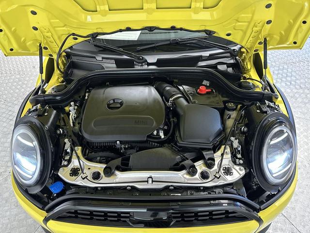 Photo of 2025 SUNNY SIDE YELLOW MINI Hardtop