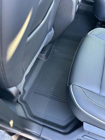 Photo of 2025 Ebony Twilight Metallic Buick Enclave