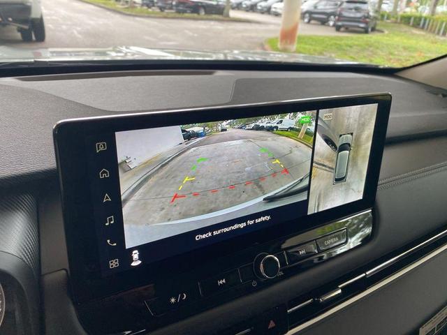 Photo of 2025 Alloy Silver Metallic Mitsubishi Outlander