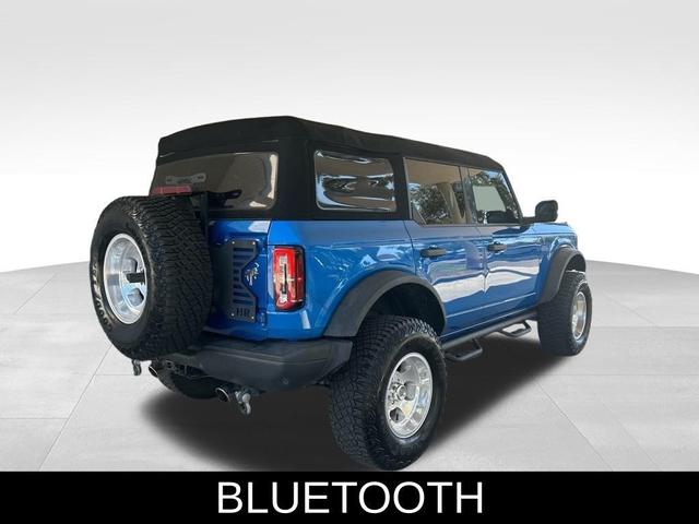 Photo of 2023 Velocity Blue Metallic Ford Bronco