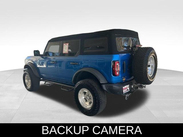 Photo of 2023 Velocity Blue Metallic Ford Bronco